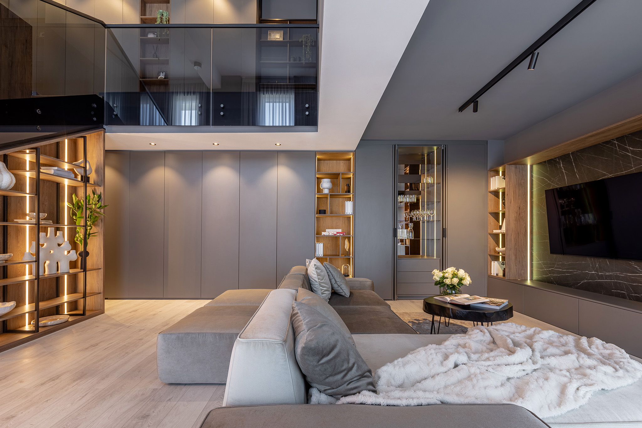 Amenajare living spatii depozitare moderne Bucuresti